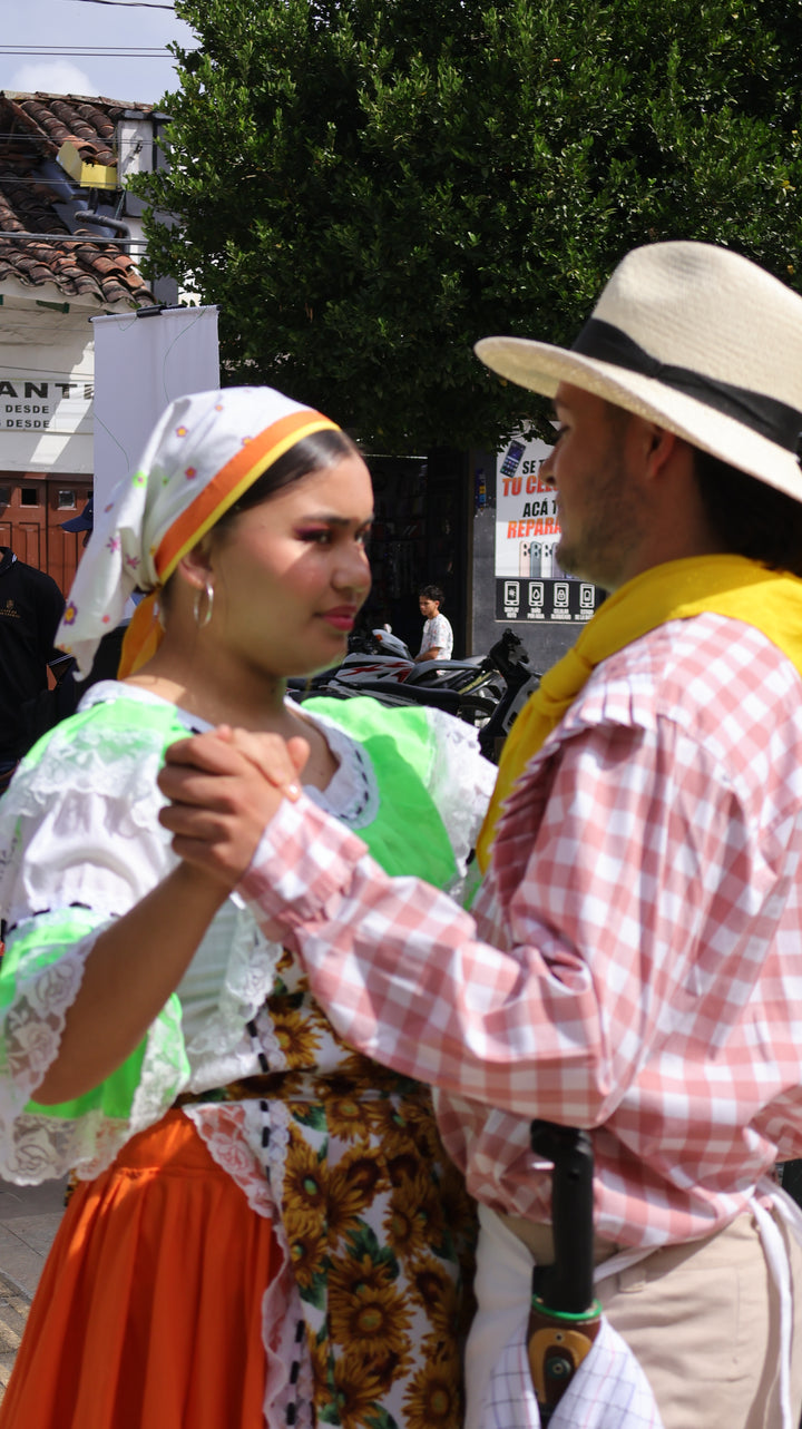Colombia Ebejico - Leonardo Antonio Yepez - 1st Place Finisher